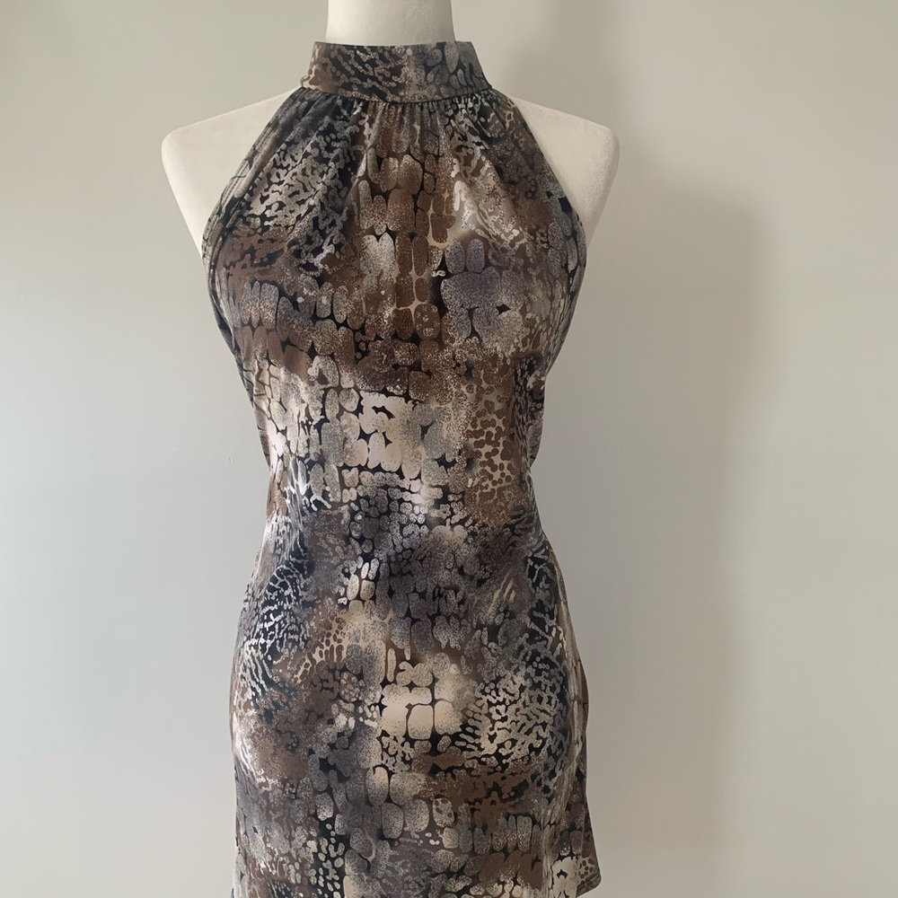 Patterned silky dress